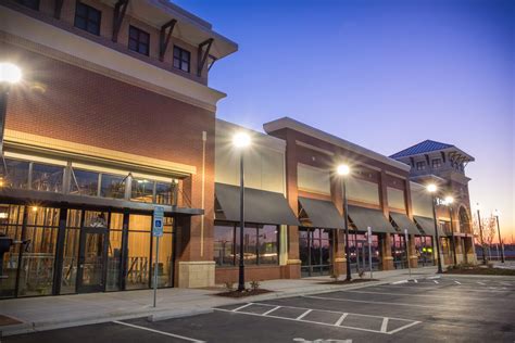 restaurants in white oak shopping center|Restaurants near White Oak Shopping Center .